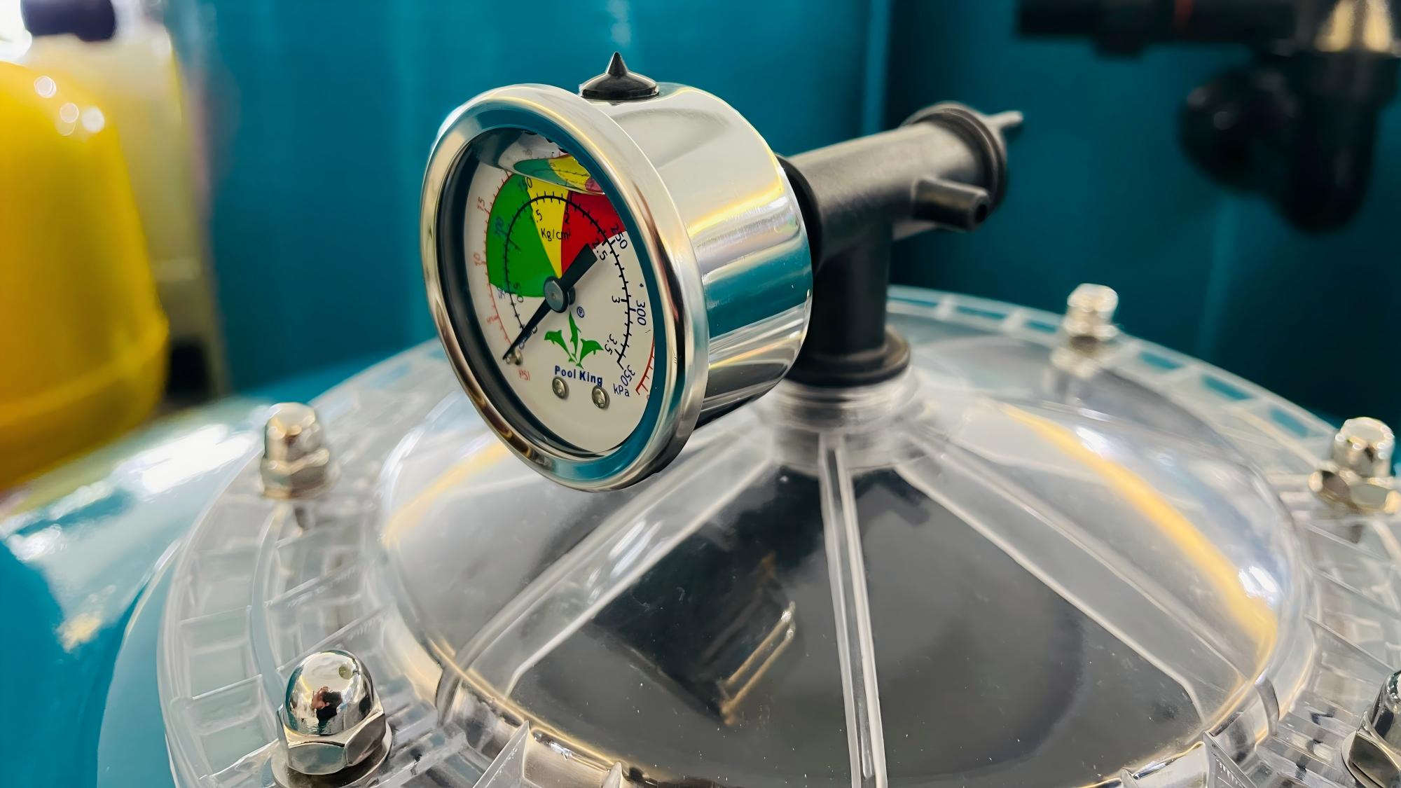 Pressure gauge details